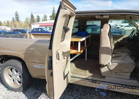 2001 GMC Sierra 1500 Sle z USA, uszkodzony, nr VIN 2GTEC19V111153980